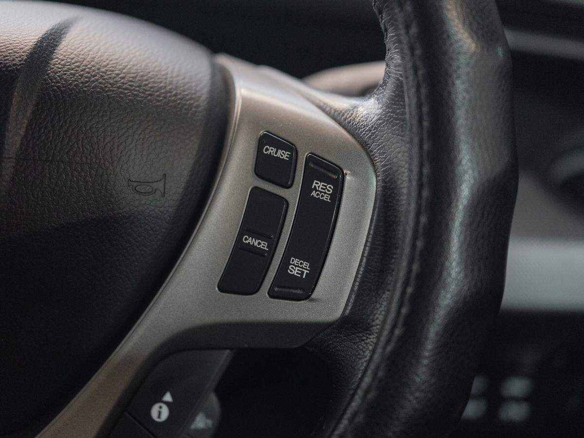 Honda Freed 2012 - фото автомобиля