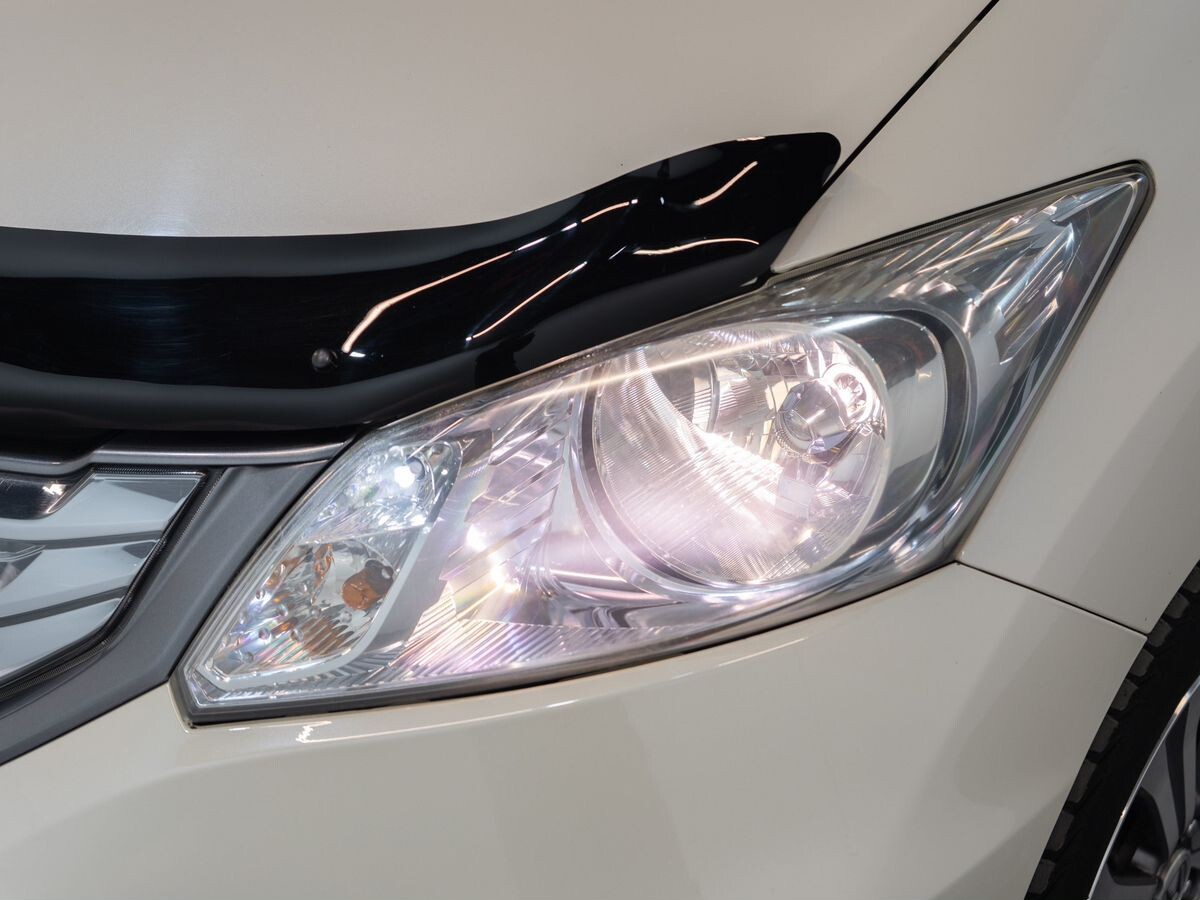Honda Freed 2012 - фото автомобиля