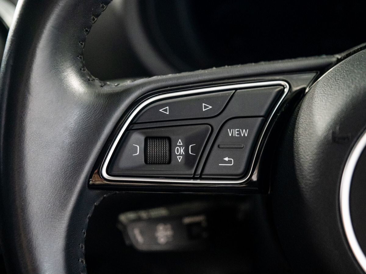 Audi A3 2019 - фото автомобиля