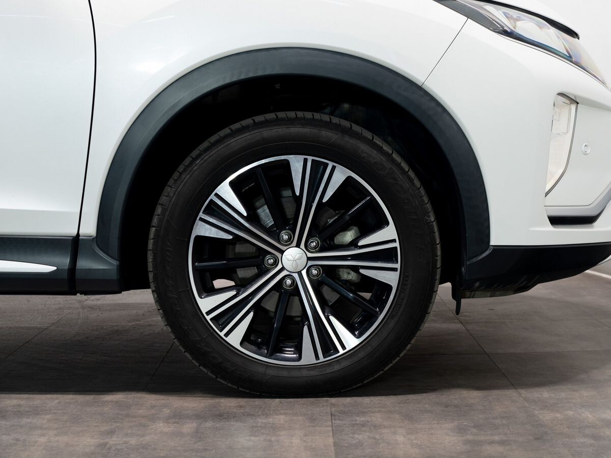 Mitsubishi Eclipse Cross 2018 - фото автомобиля
