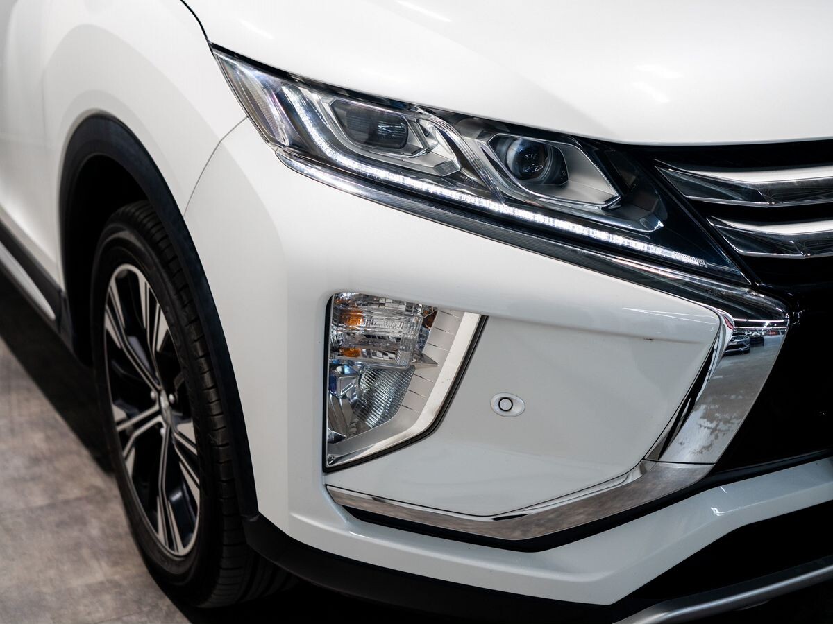 Mitsubishi Eclipse Cross 2018 - фото автомобиля
