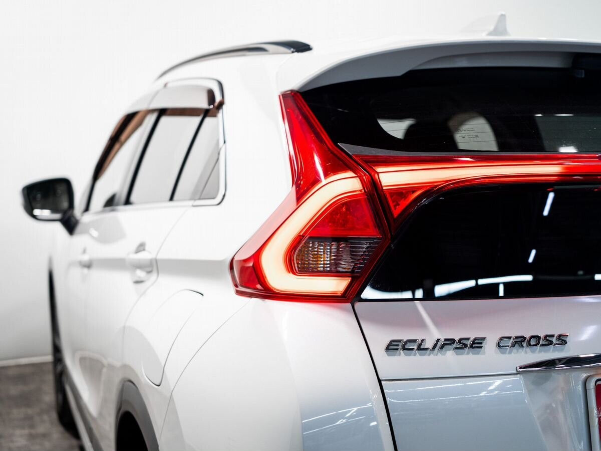 Mitsubishi Eclipse Cross 2018 - фото автомобиля