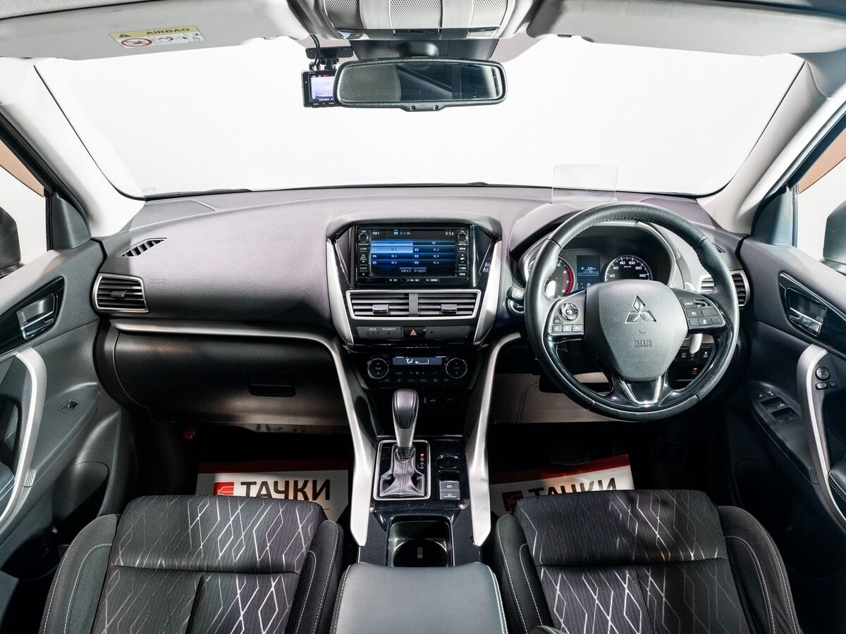 Mitsubishi Eclipse Cross 2018 - фото автомобиля