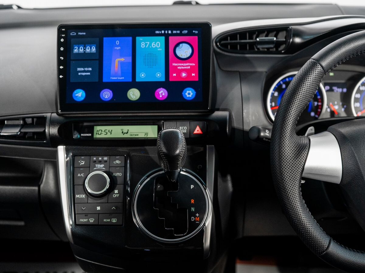 Toyota Wish 2014 - фото автомобиля