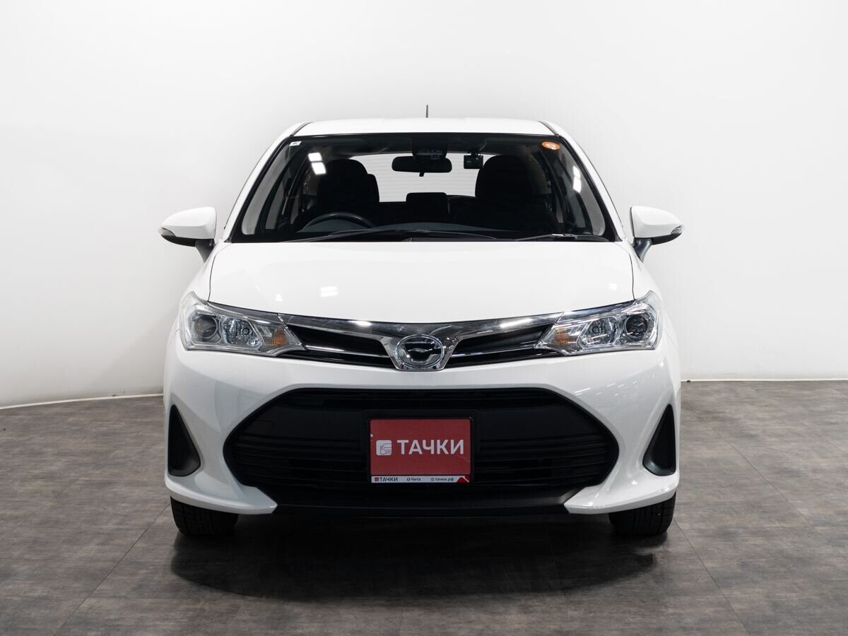 Toyota Corolla Fielder 2022 - фото автомобиля