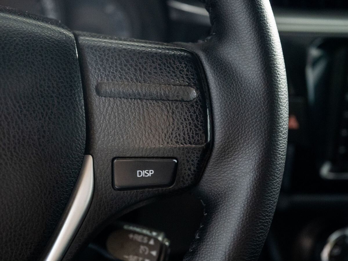 Toyota Corolla 2014 - фото автомобиля