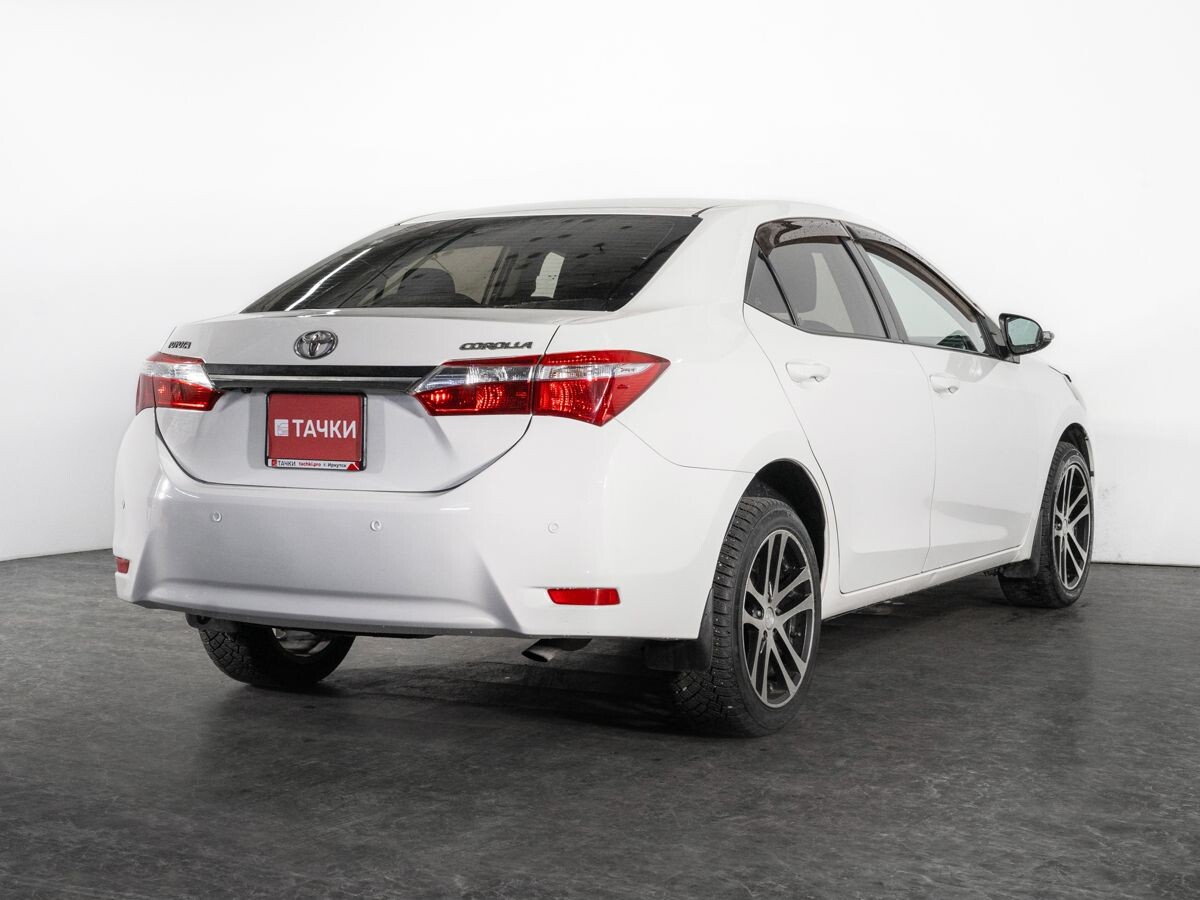 Toyota Corolla 2014 - фото автомобиля