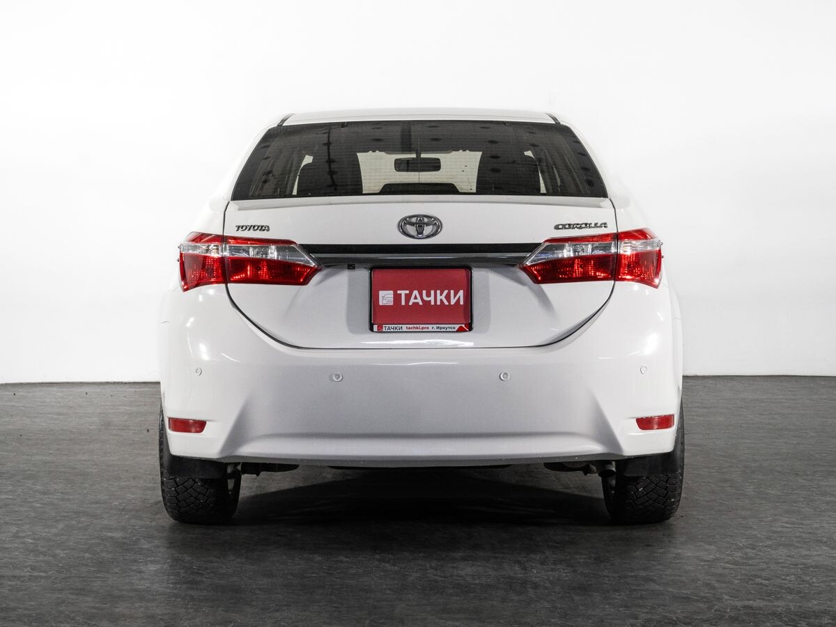 Toyota Corolla 2014 - фото автомобиля