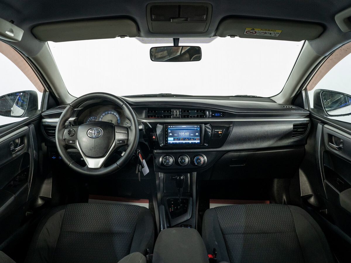 Toyota Corolla 2014 - фото автомобиля