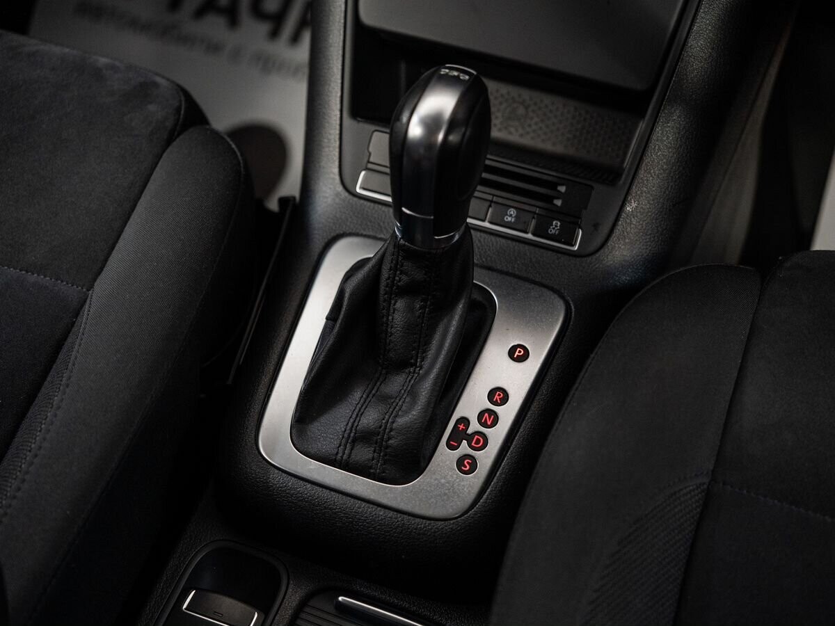Volkswagen Tiguan 2013 - фото автомобиля