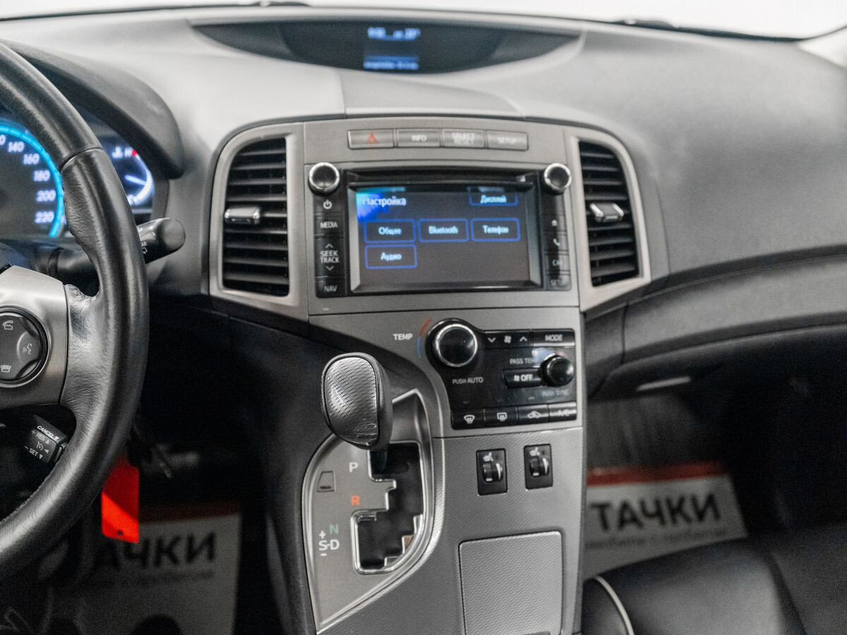 Toyota Venza 2013 - фото автомобиля