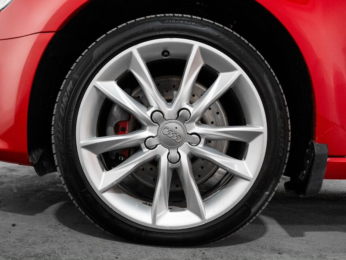 Audi A3 2012 - фото автомобиля
