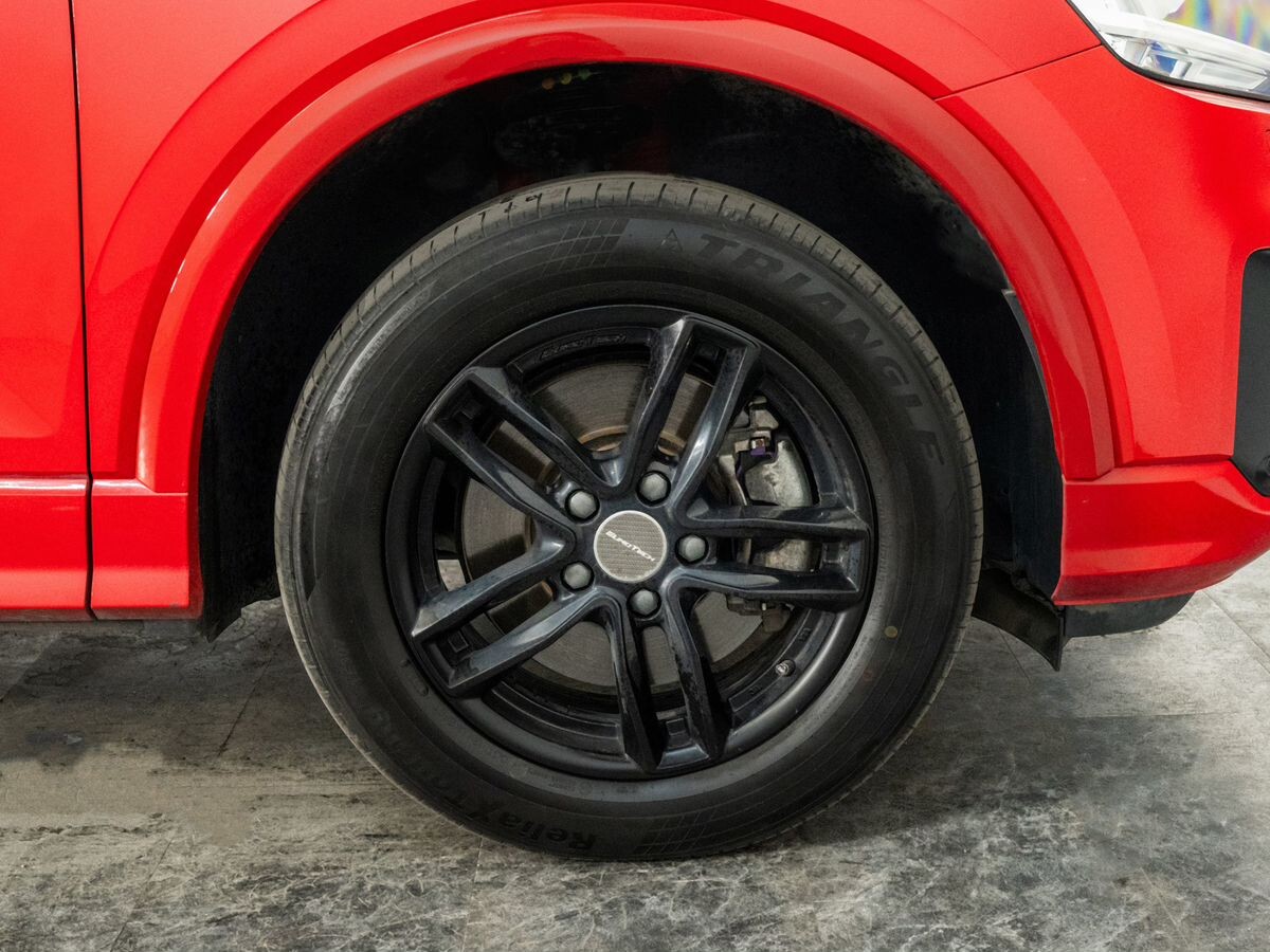 Audi Q2 2017 - фото автомобиля