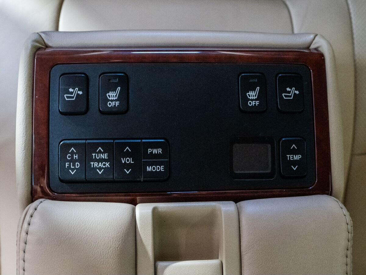 Toyota Camry 2012 - фото автомобиля