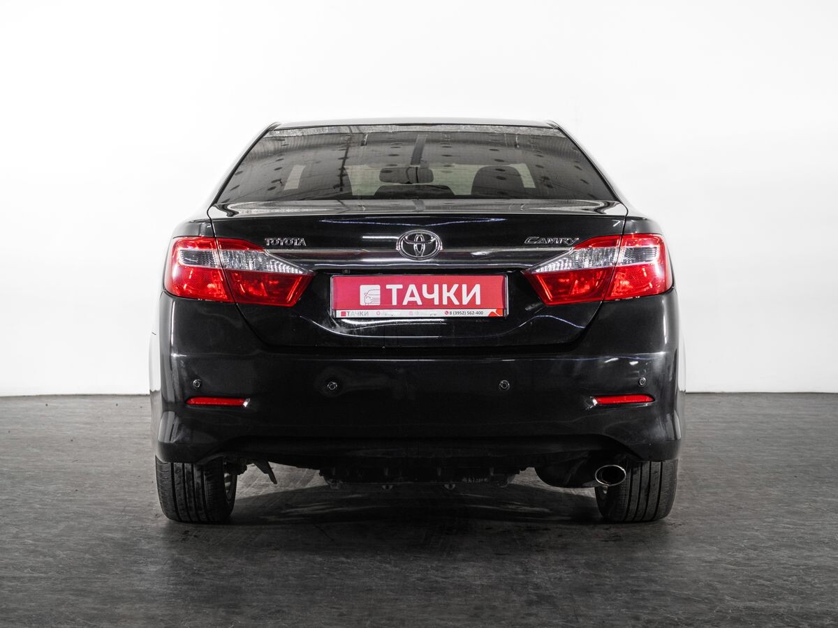 Toyota Camry 2012 - фото автомобиля