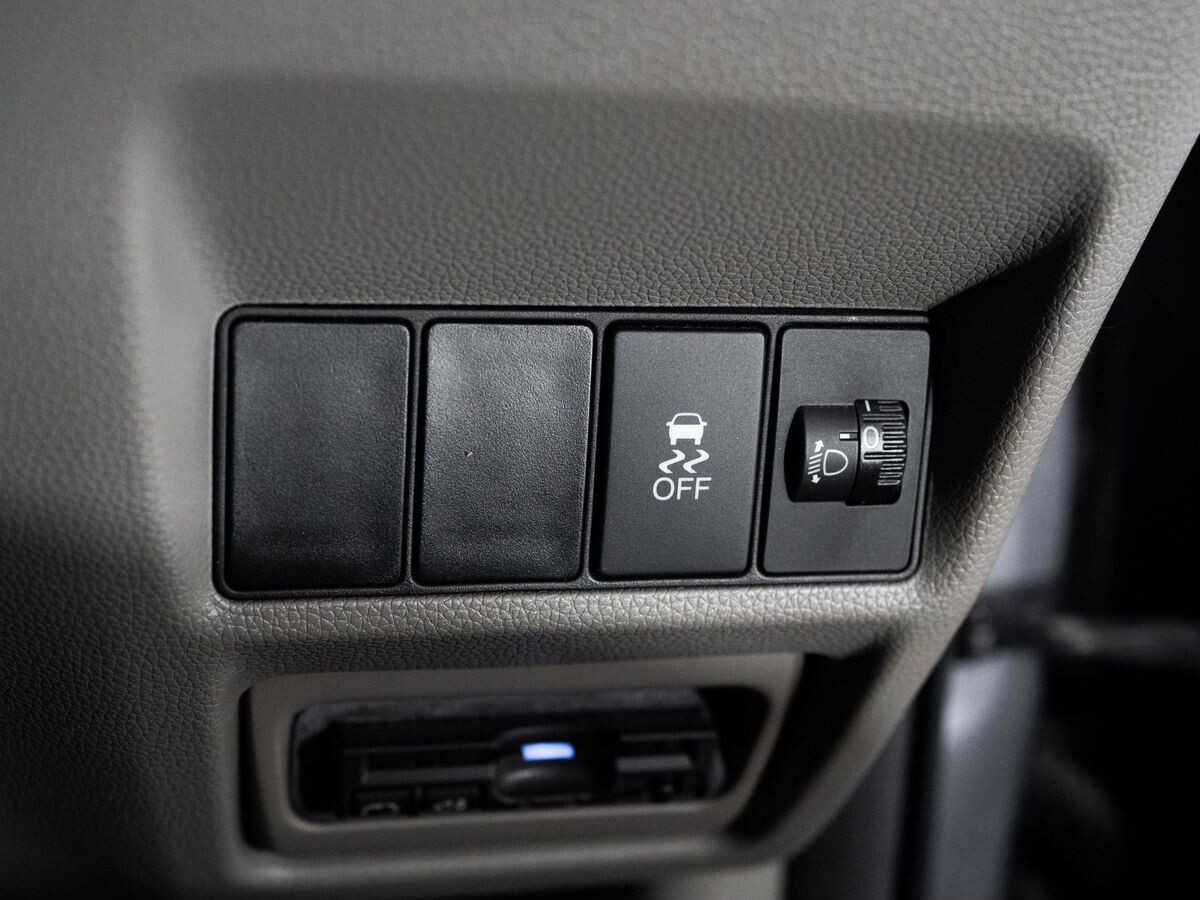 Honda Stepwgn 2015 - фото автомобиля