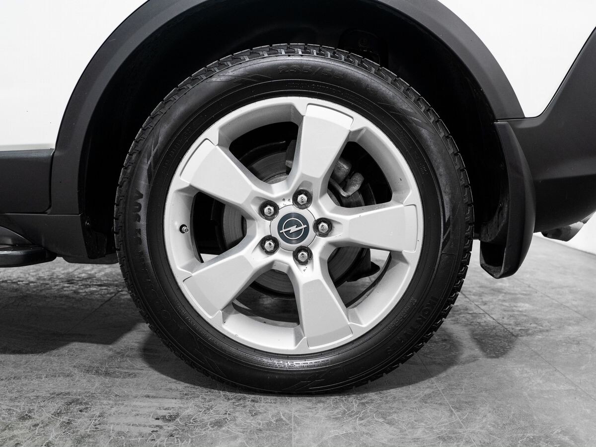 Opel Antara 2011 - фото автомобиля