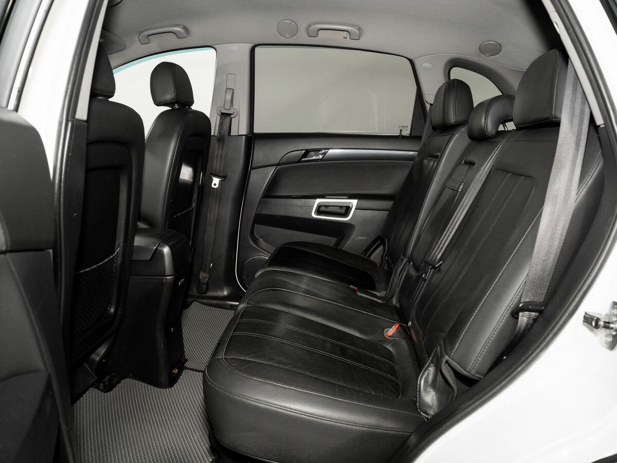 Opel Antara 2011 - фото автомобиля
