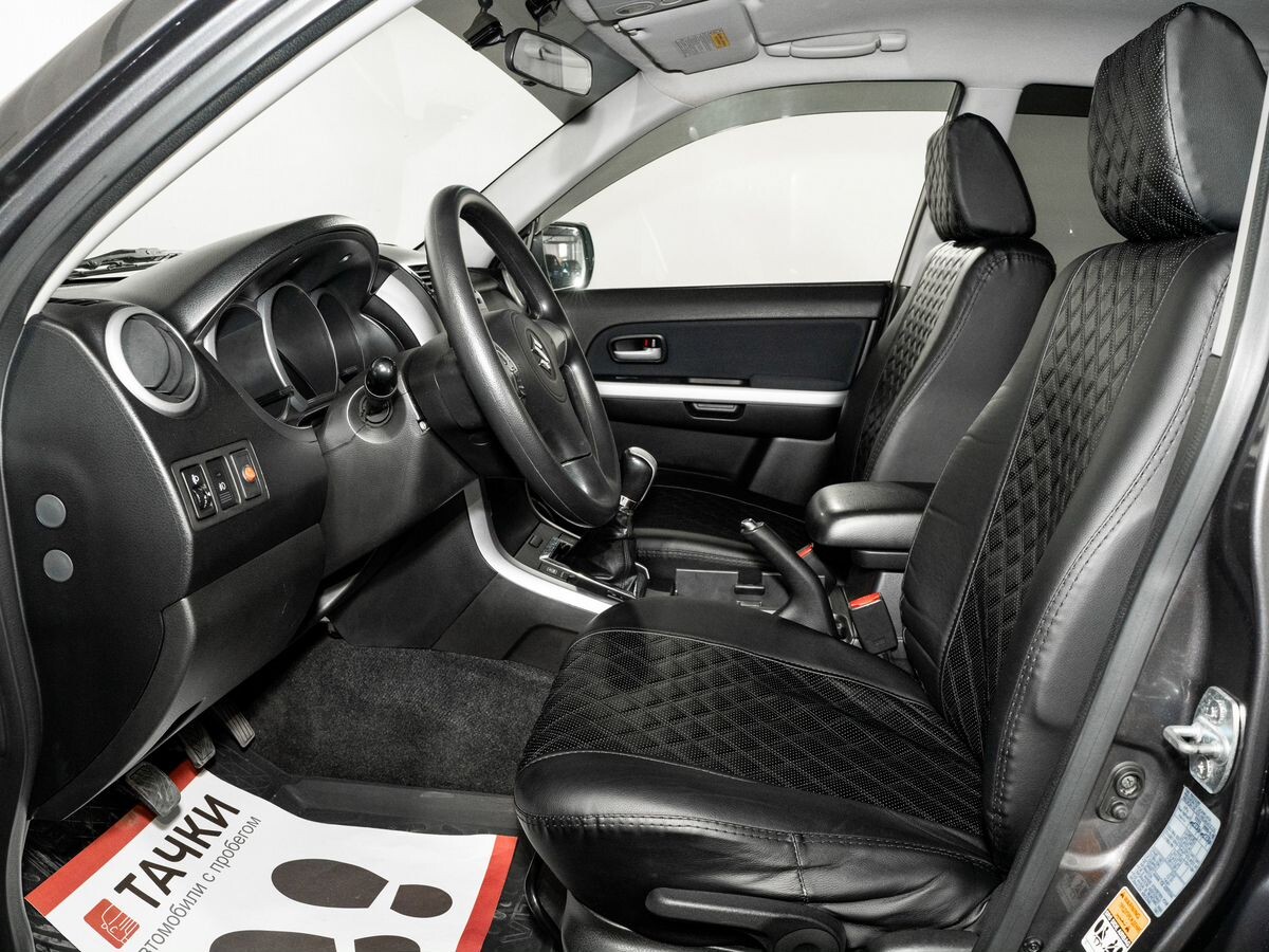 Suzuki Grand Vitara 2013 - фото автомобиля