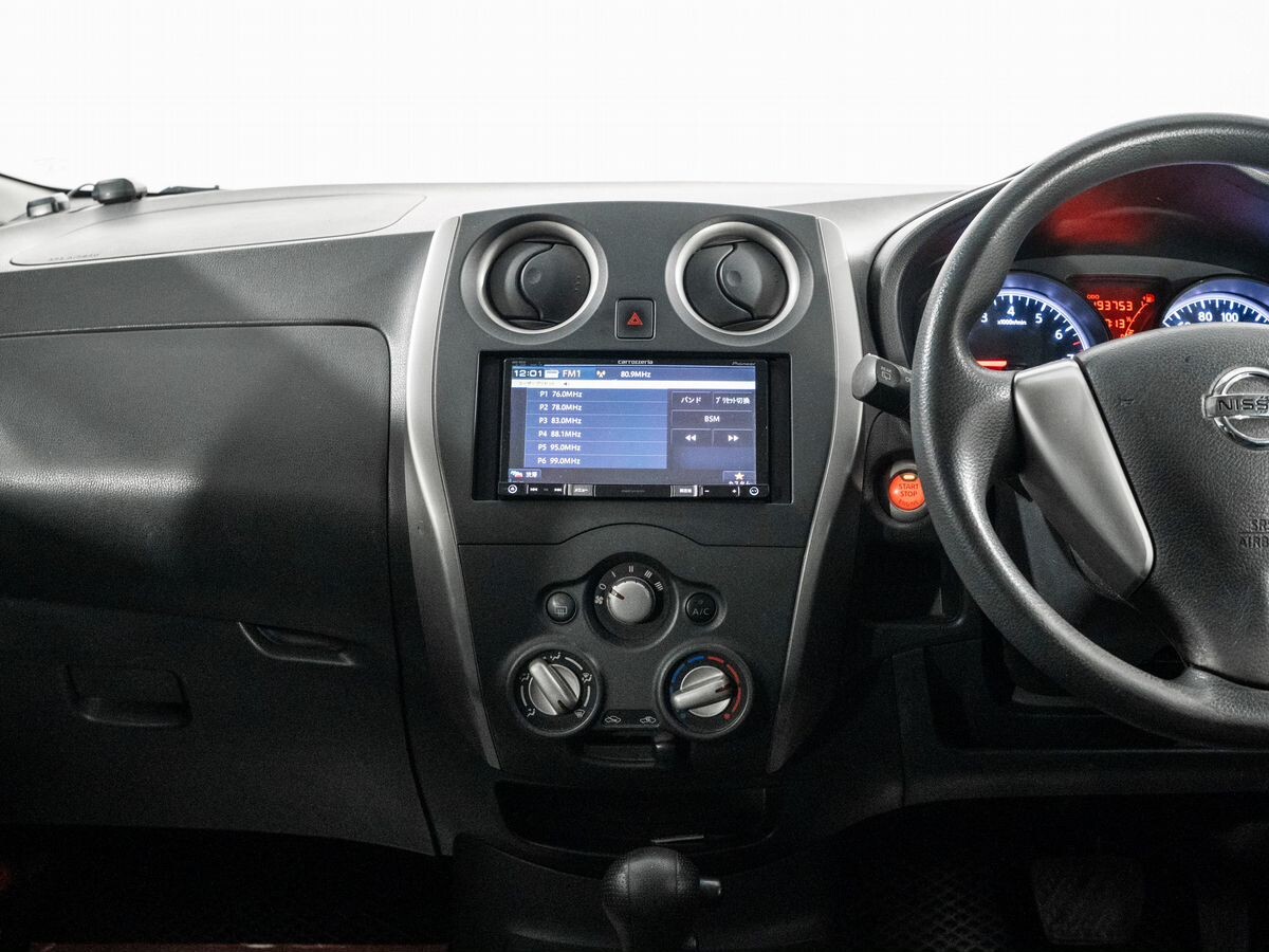 Nissan Note 2015 - фото автомобиля