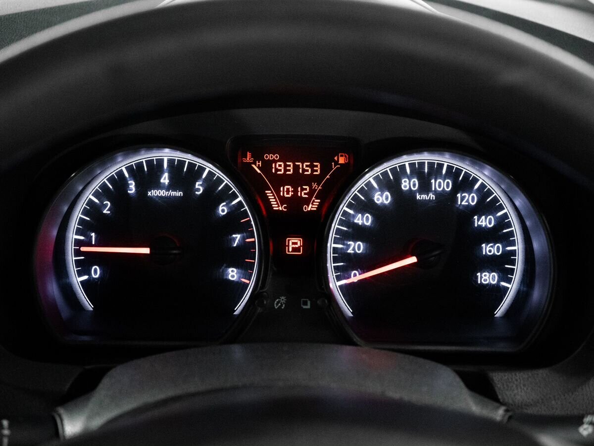 Nissan Note 2015 - фото автомобиля