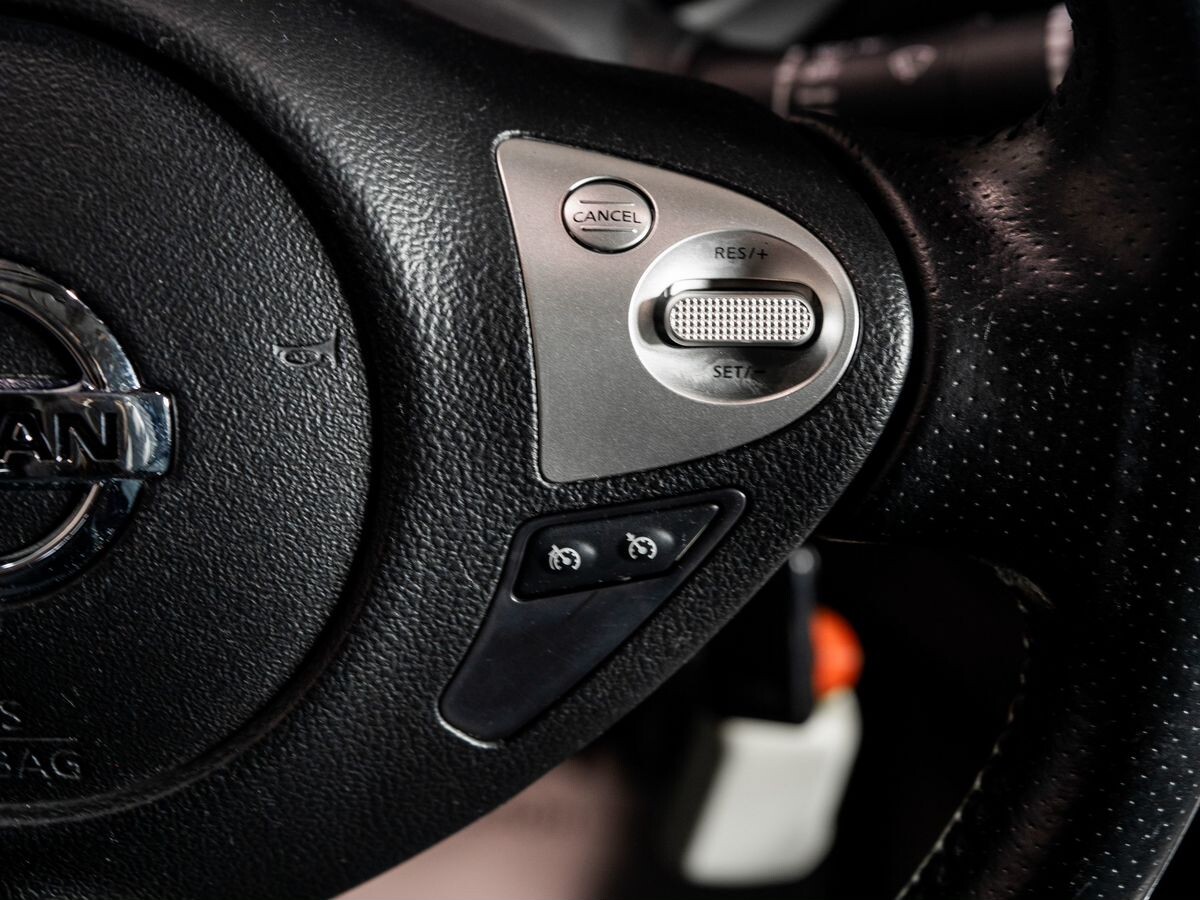 Nissan Juke 2014 - фото автомобиля