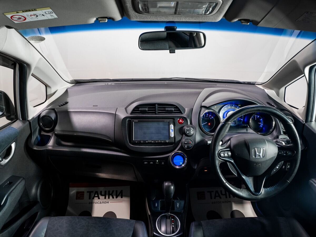 Honda Fit Shuttle 2014 - фото автомобиля