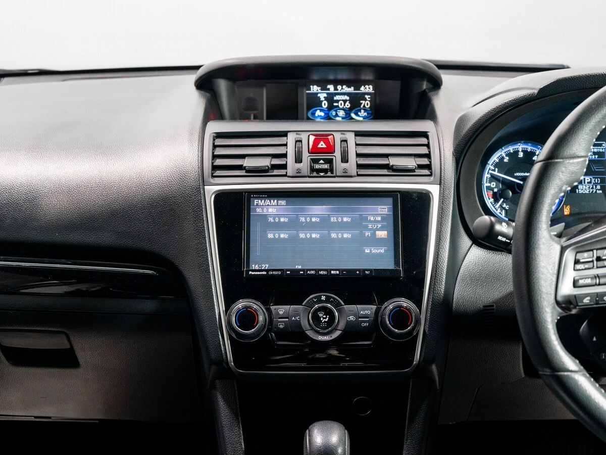 Subaru Levorg 2015 - фото автомобиля