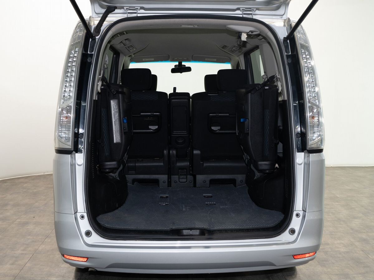 Nissan Serena 2014 - фото автомобиля