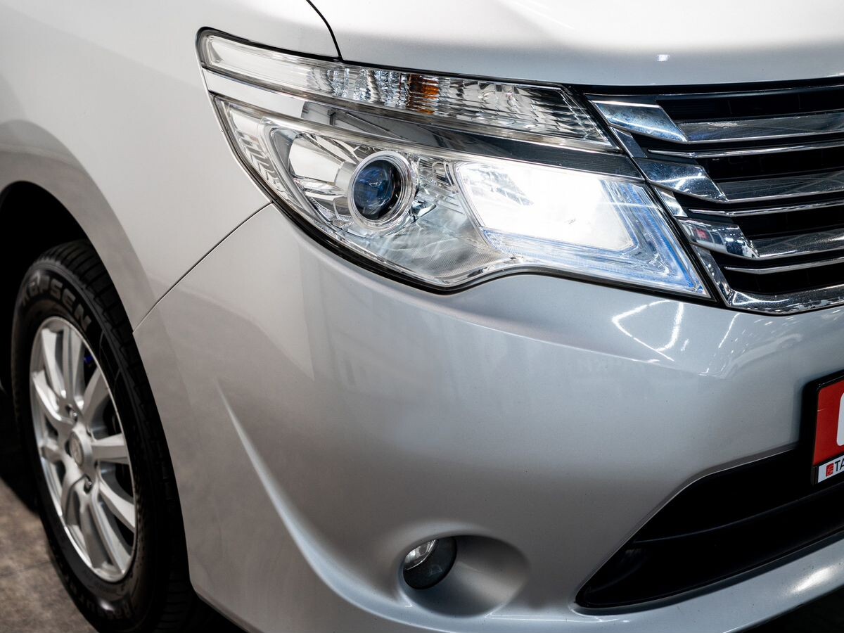 Nissan Serena 2014 - фото автомобиля