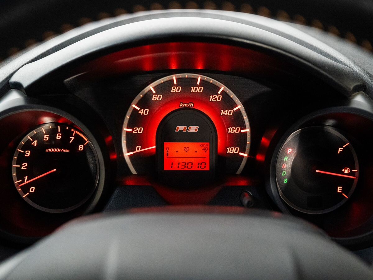 Honda Fit 2011 - фото автомобиля