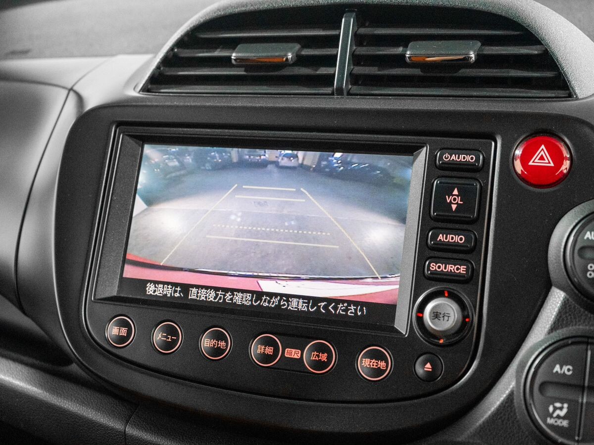 Honda Fit 2011 - фото автомобиля