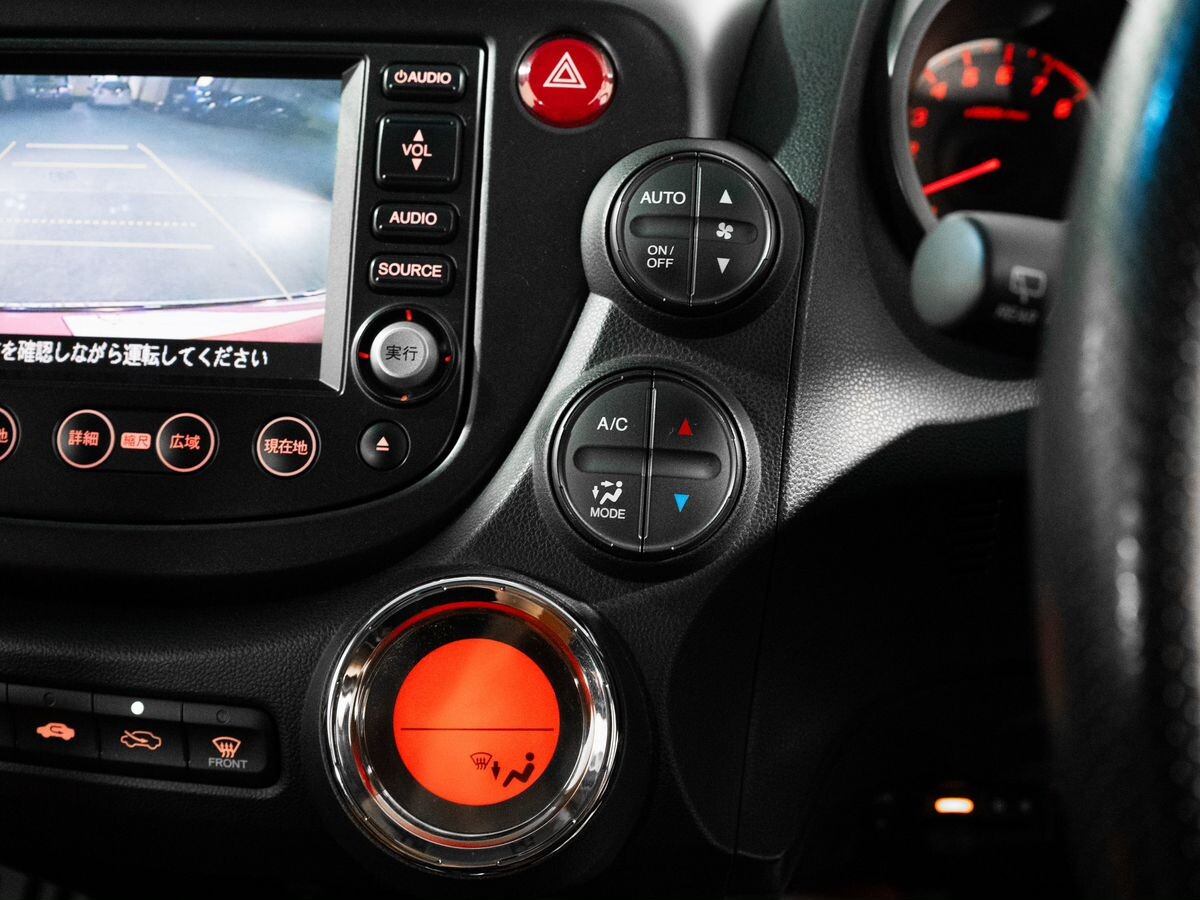 Honda Fit 2011 - фото автомобиля