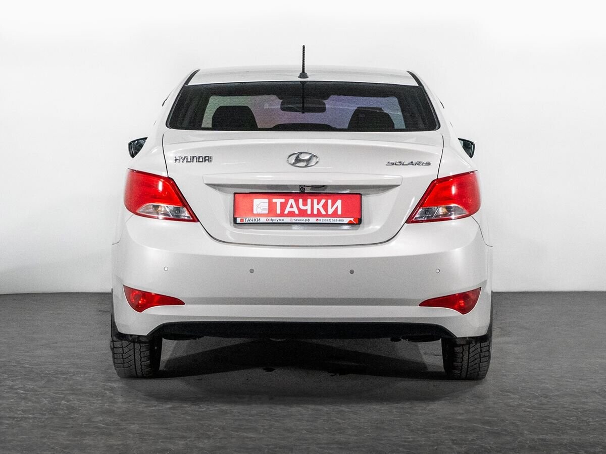 Hyundai Solaris 2015 - фото автомобиля