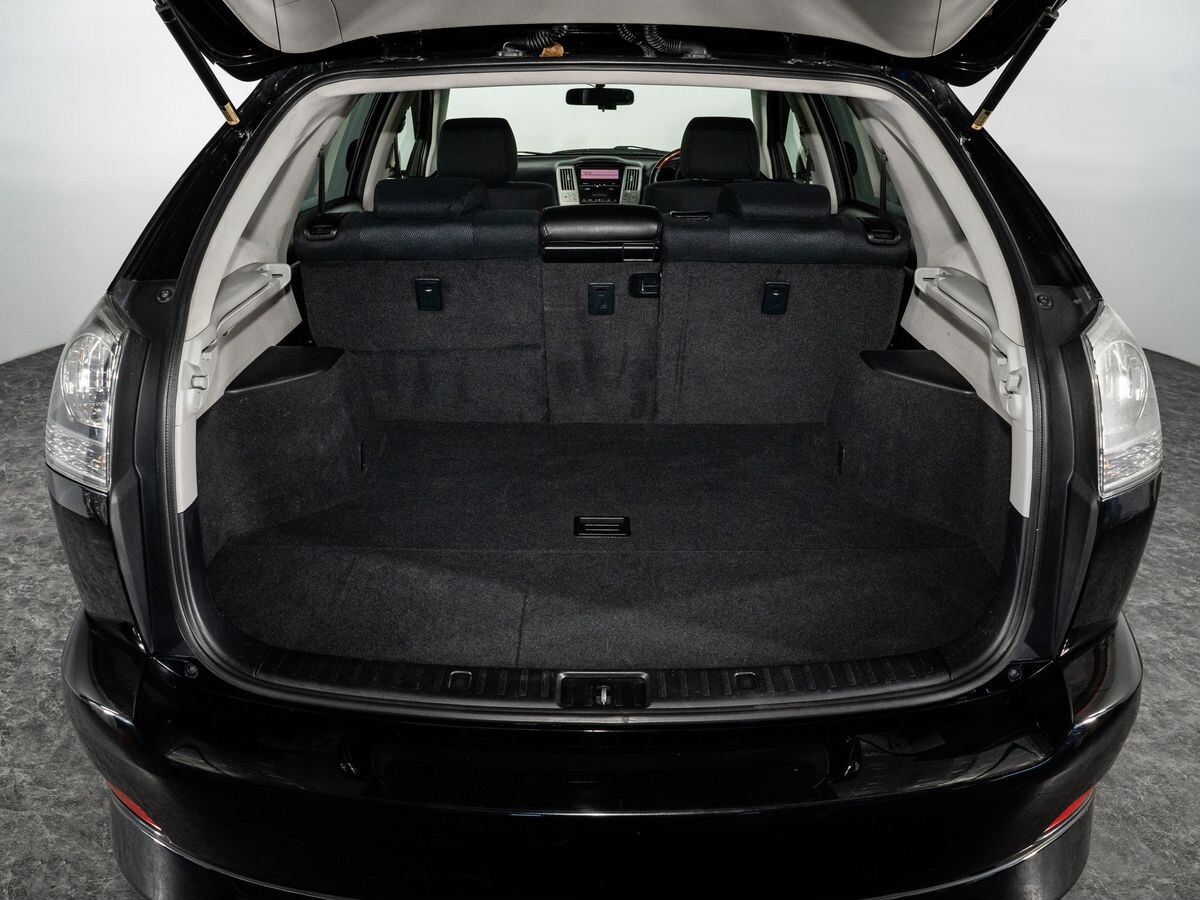 Toyota Harrier 2010 - фото автомобиля