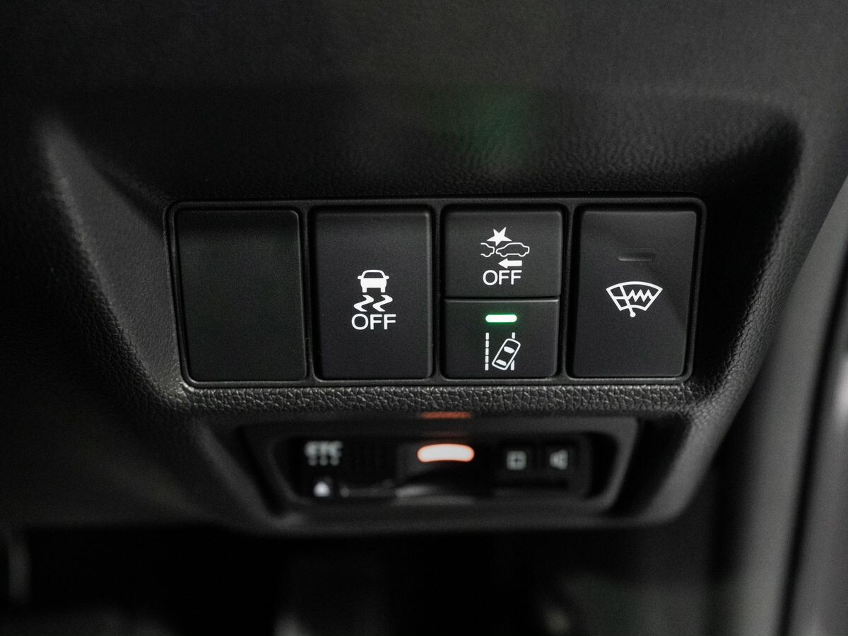 Honda Stepwgn 2018 - фото автомобиля