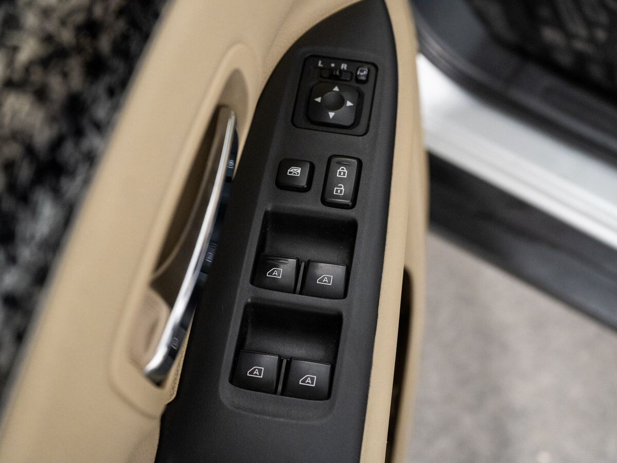 Mitsubishi Outlander 2020 - фото автомобиля