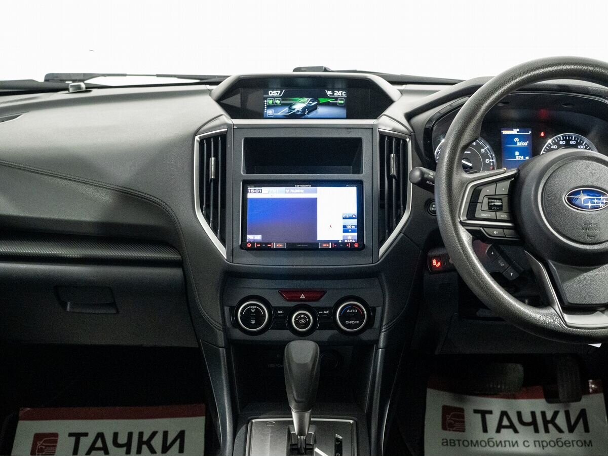 Subaru Impreza 2017 - фото автомобиля