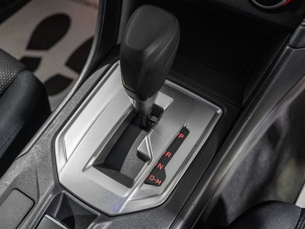 Subaru Impreza 2017 - фото автомобиля