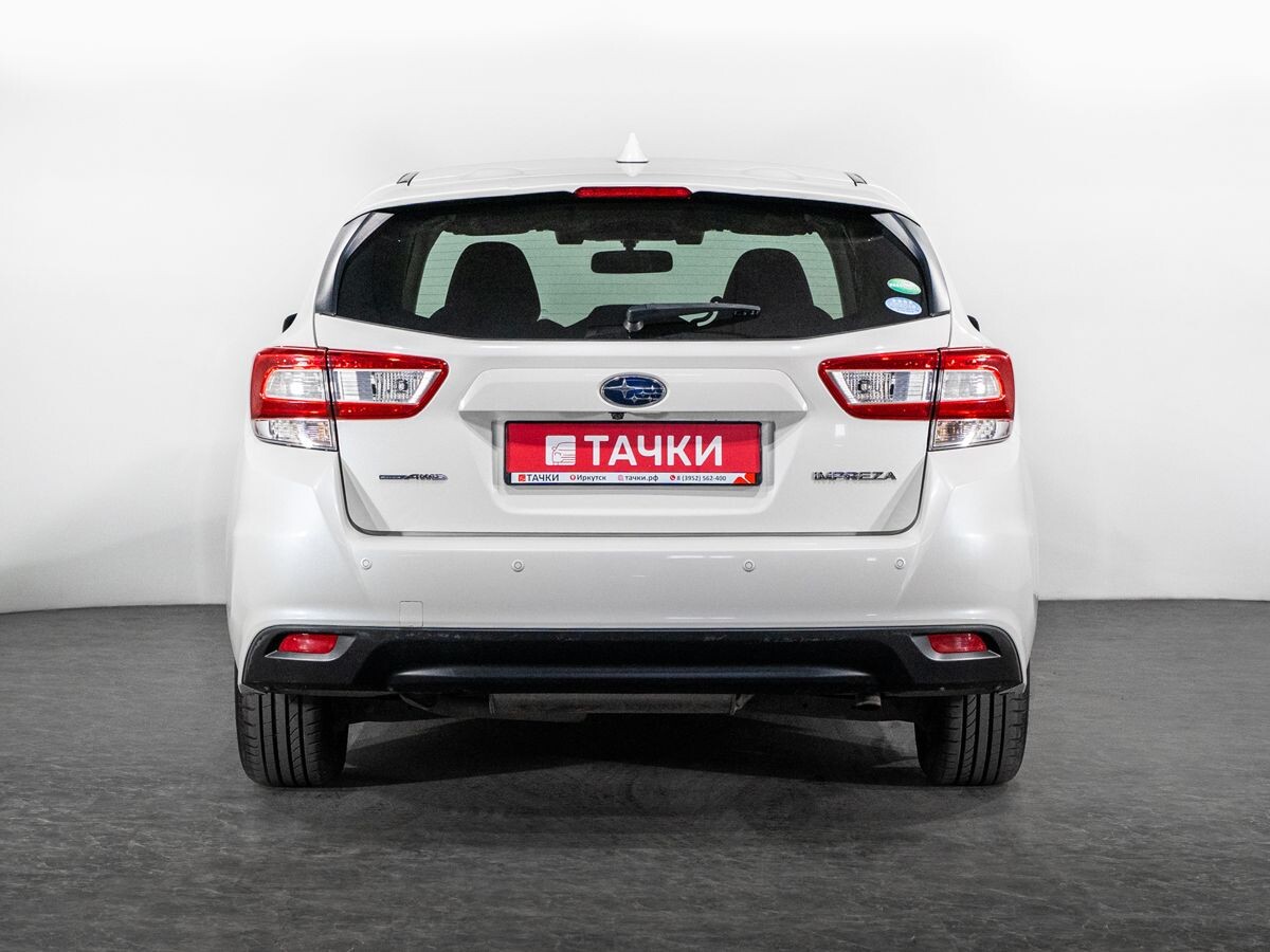 Subaru Impreza 2017 - фото автомобиля
