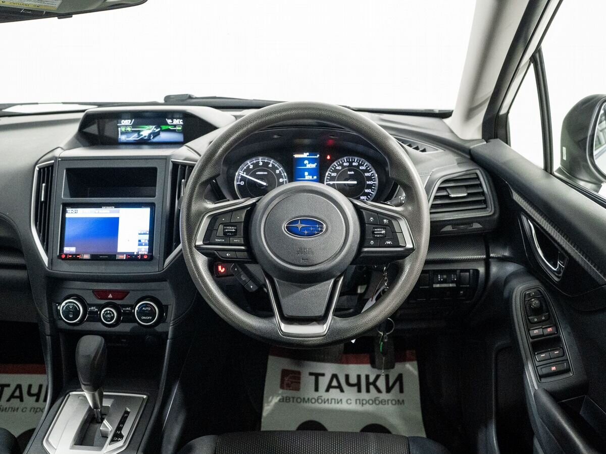 Subaru Impreza 2017 - фото автомобиля
