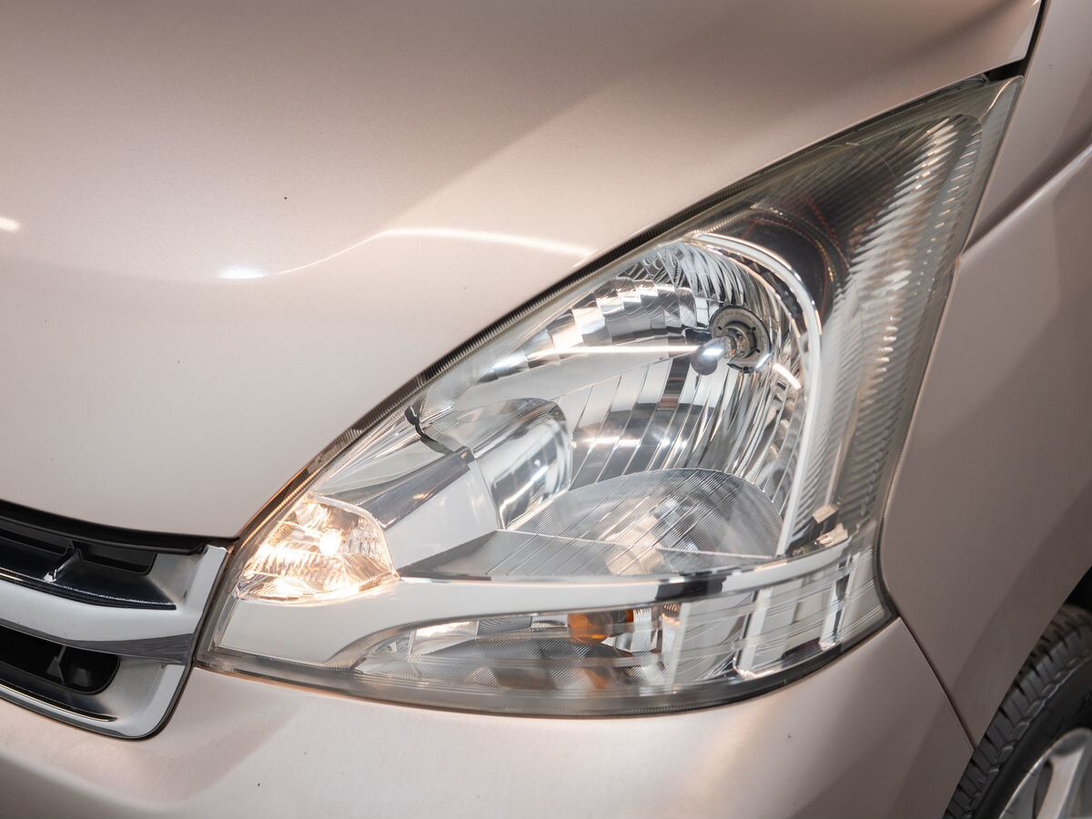 Daihatsu Move 2012 - фото автомобиля
