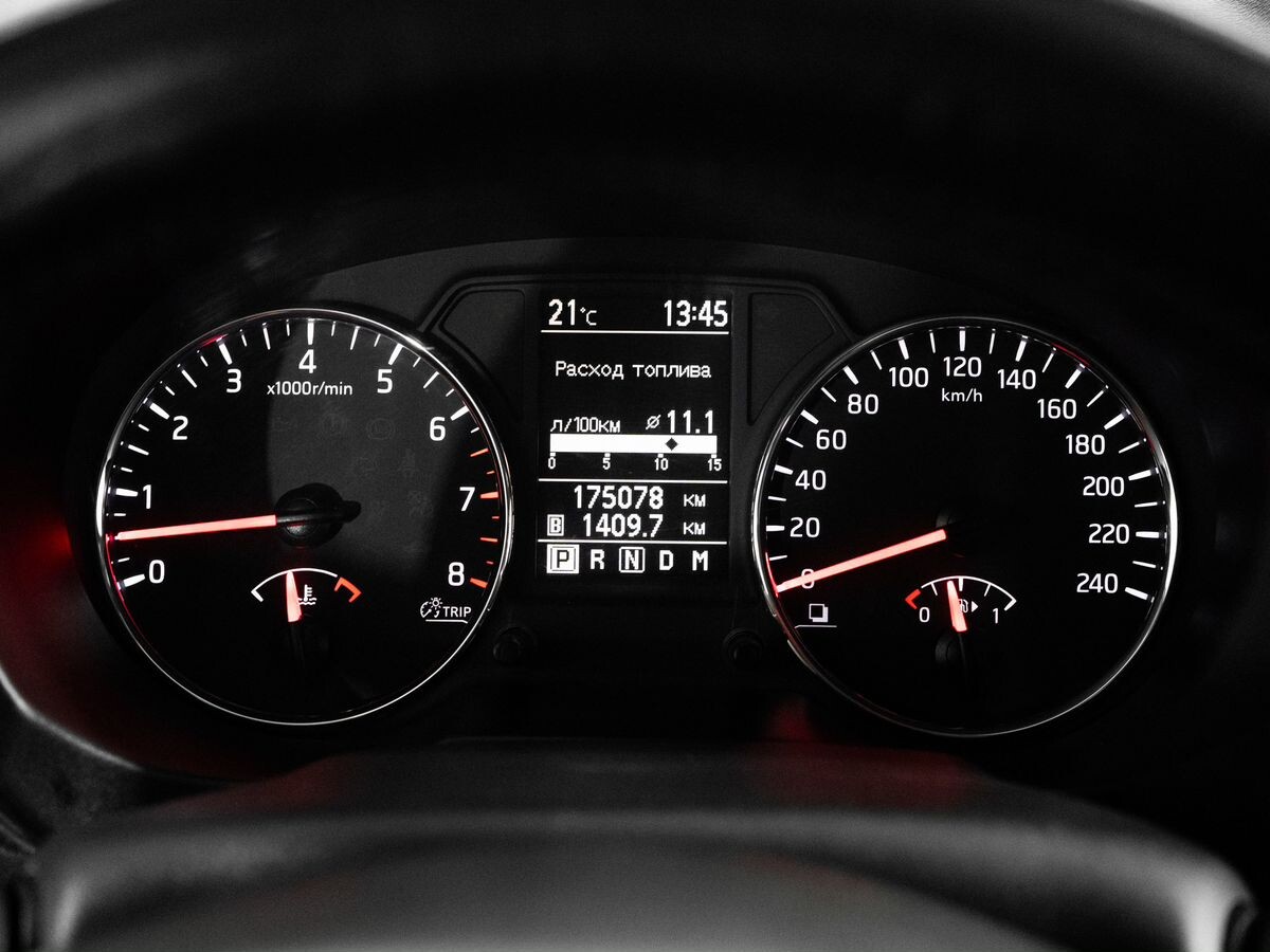 Nissan X-Trail 2013 - фото автомобиля