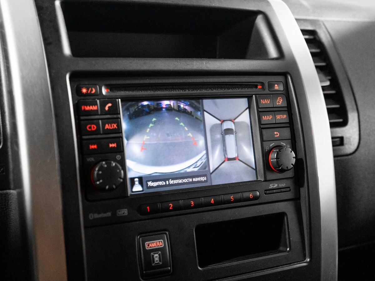 Nissan X-Trail 2013 - фото автомобиля