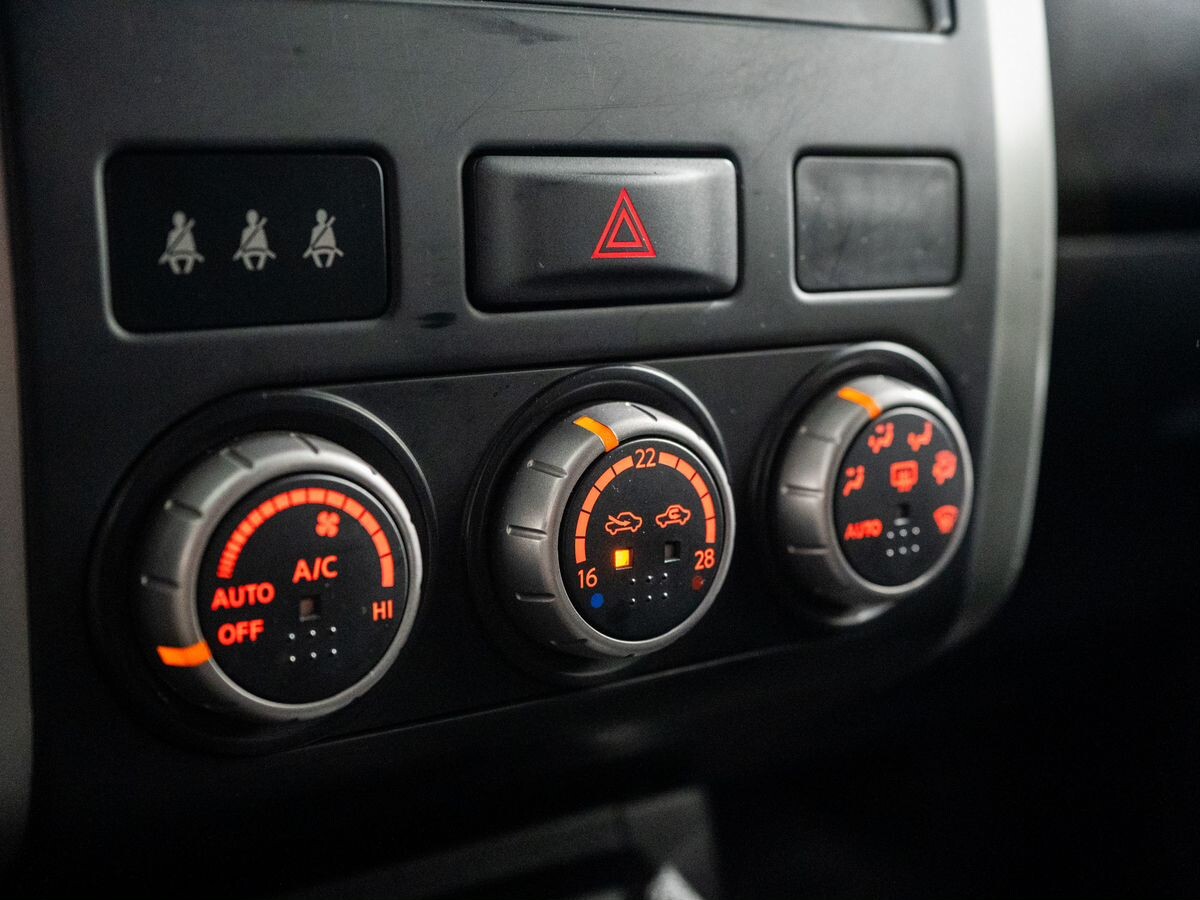 Nissan X-Trail 2013 - фото автомобиля