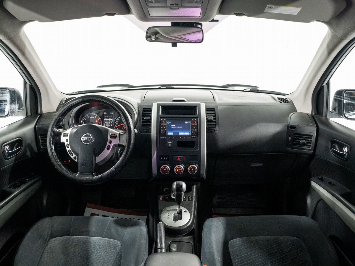 Nissan X-Trail 2013 - фото автомобиля