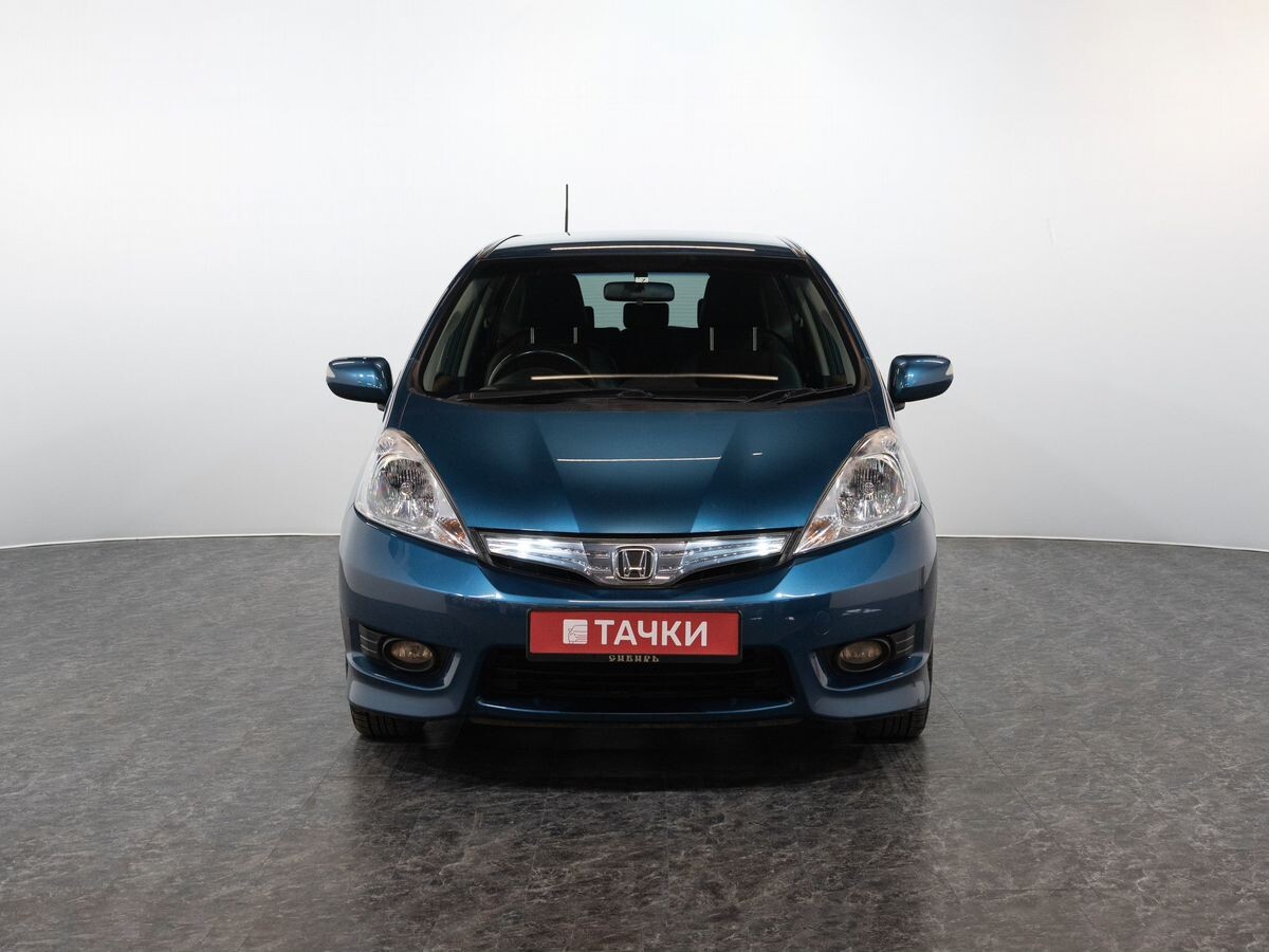 Honda Fit Shuttle 2012 - фото автомобиля