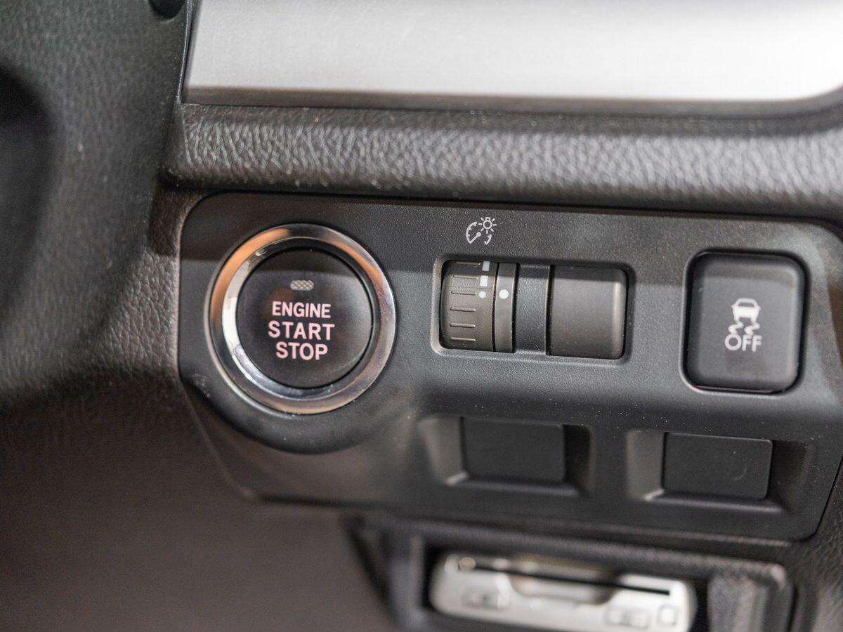 Subaru Forester 2013 - фото автомобиля