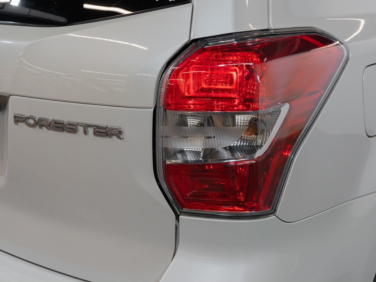 Subaru Forester 2013 - фото автомобиля