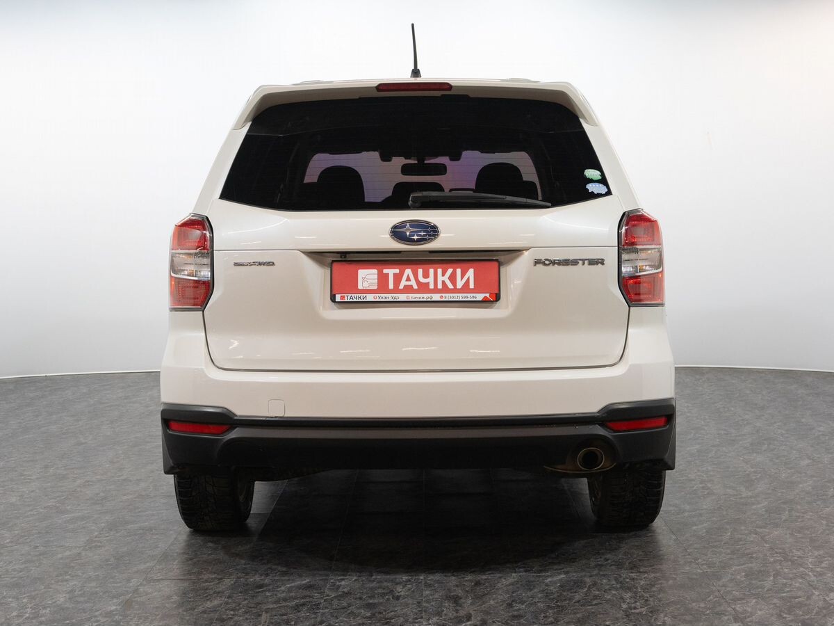 Subaru Forester 2013 - фото автомобиля